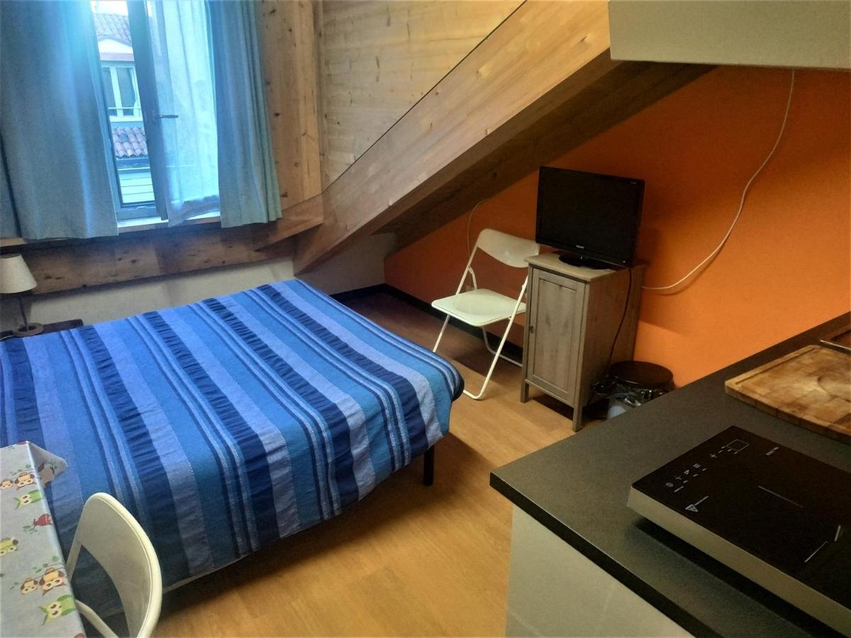 Apartamento Mansarda Arel Turín Exterior foto